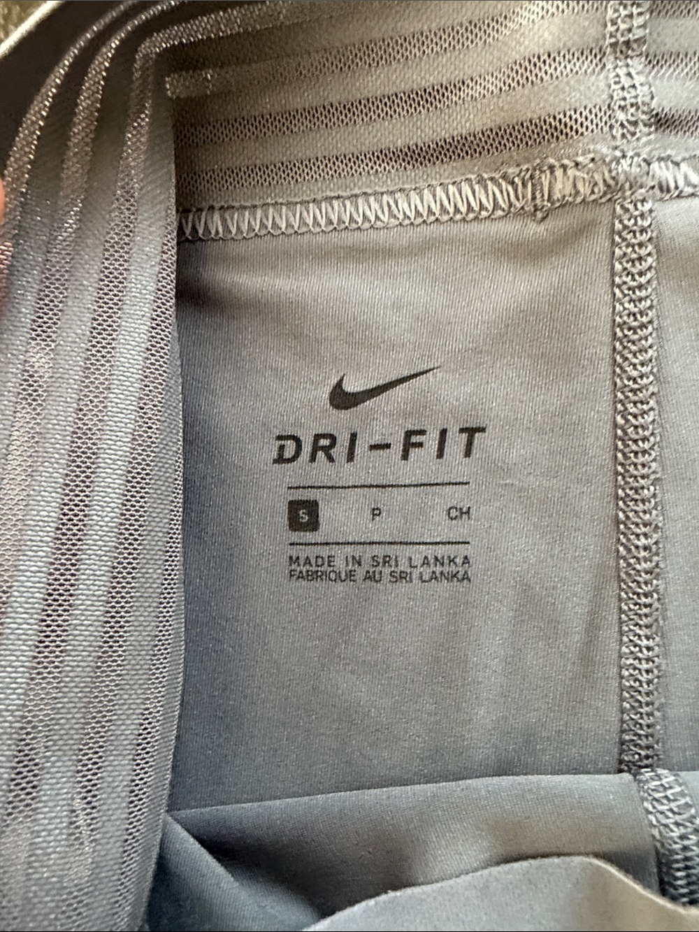 Nike Light Gray Women's Bike Shorts with Branded Waistband - Picture 2 of 4